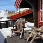 別荘 Timber With Mountain View
