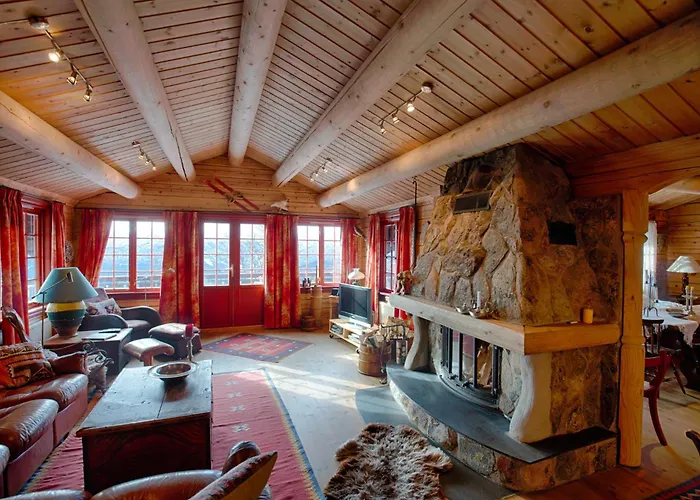 Timber With Mountain View Beitostolen