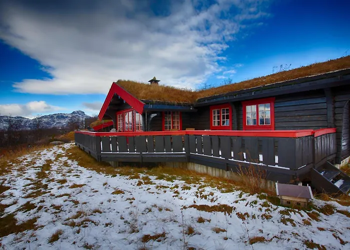 Timber With Mountain View Ferienhaus