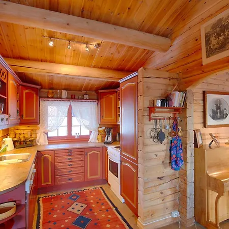 Vakantiehuis Timber With Mountain View *